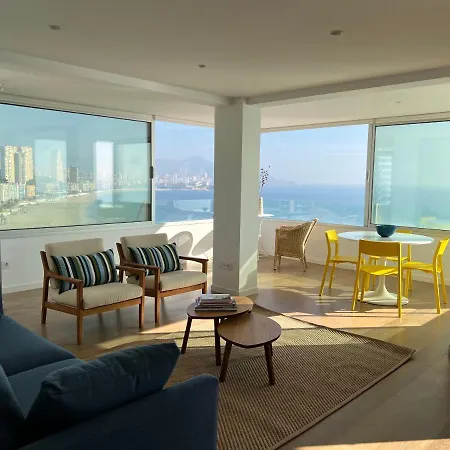 Amazing Beachfront - La Cala Апартаменты *