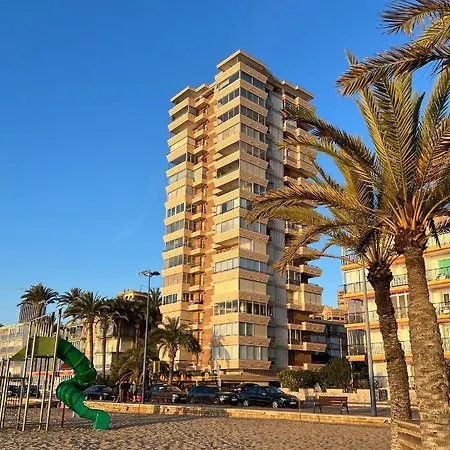 Amazing Beachfront - La Cala Апартаменты Бенидорм