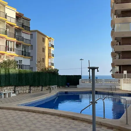 Amazing Beachfront - La Cala Апартаменты *