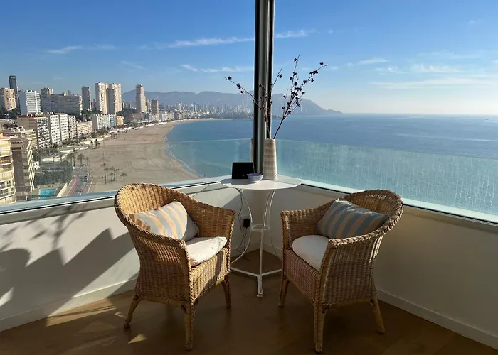 Amazing Beachfront - La Cala Apartman *